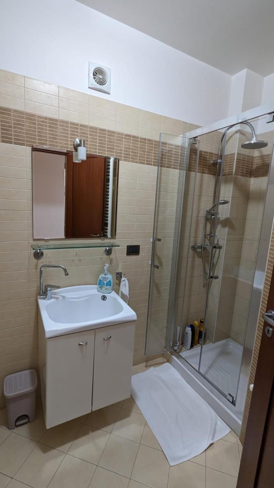 La Casa Dei Due Mari - Large Apartment With Parking Taranto Exterior foto